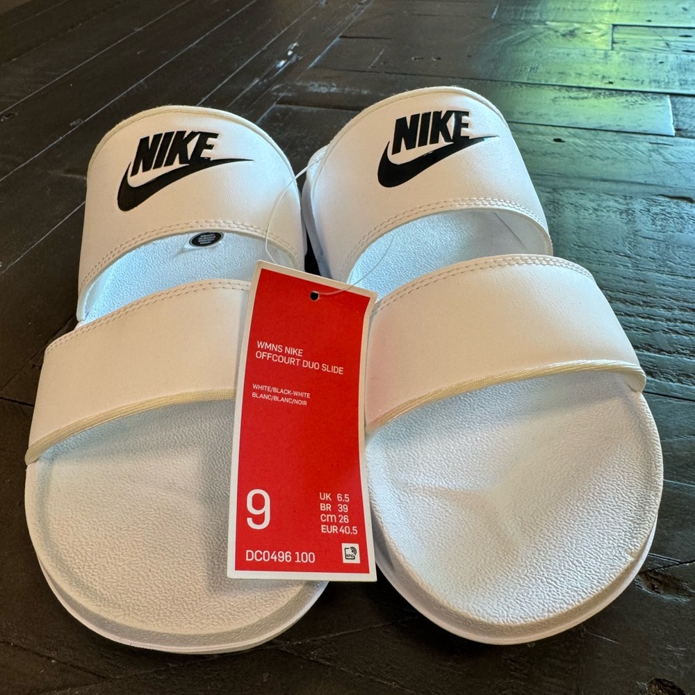 Nike White Offcourt Duo Slide Sandals Women’s Size 9